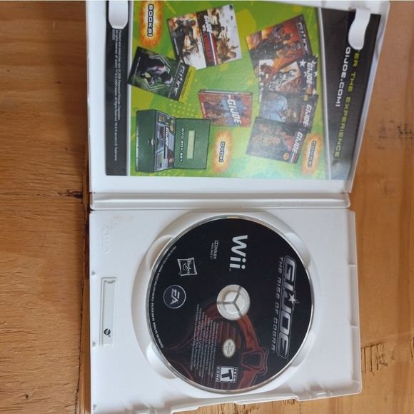 BUNDLE (6) WII GAMES - Picture 4 of 7